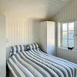 Stylish Summer House By Knudshoved Lighthouse * Nyborg