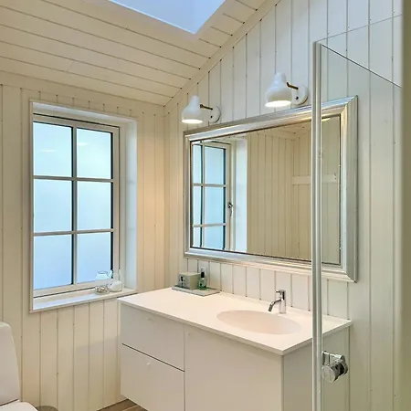 Дом отдыха Stylish Summer House By Knudshoved Lighthouse *