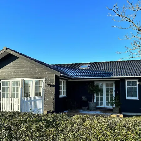 Stylish Summer House By Knudshoved Lighthouse Дом отдыха *